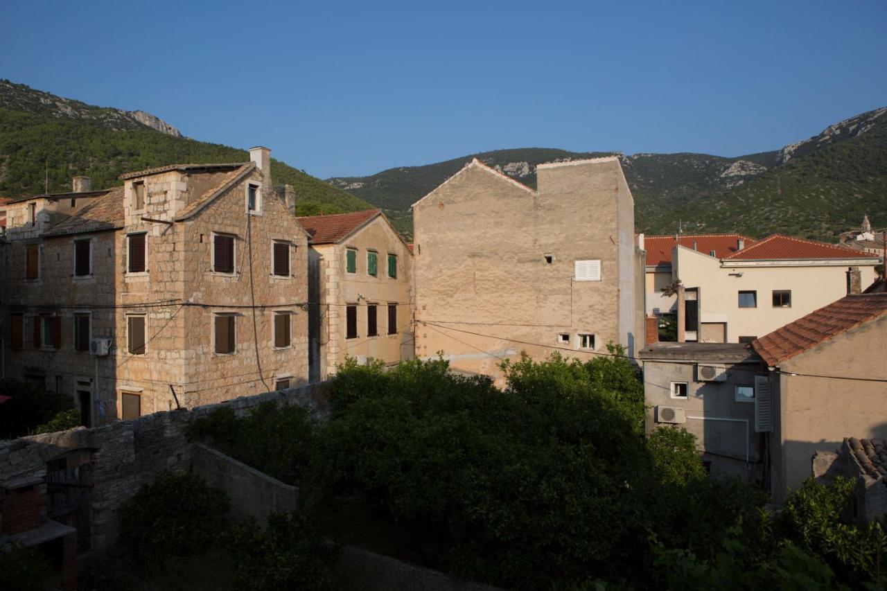 Apartments Bepi Komiza Komiža Exterior foto